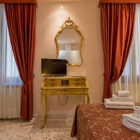 ונציה Angeles Inn מראה חיצוני תמונה