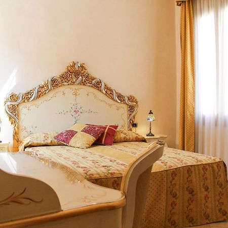 ונציה Angeles Inn מראה חיצוני תמונה