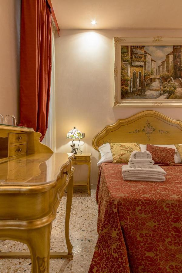 ונציה Angeles Inn מראה חיצוני תמונה