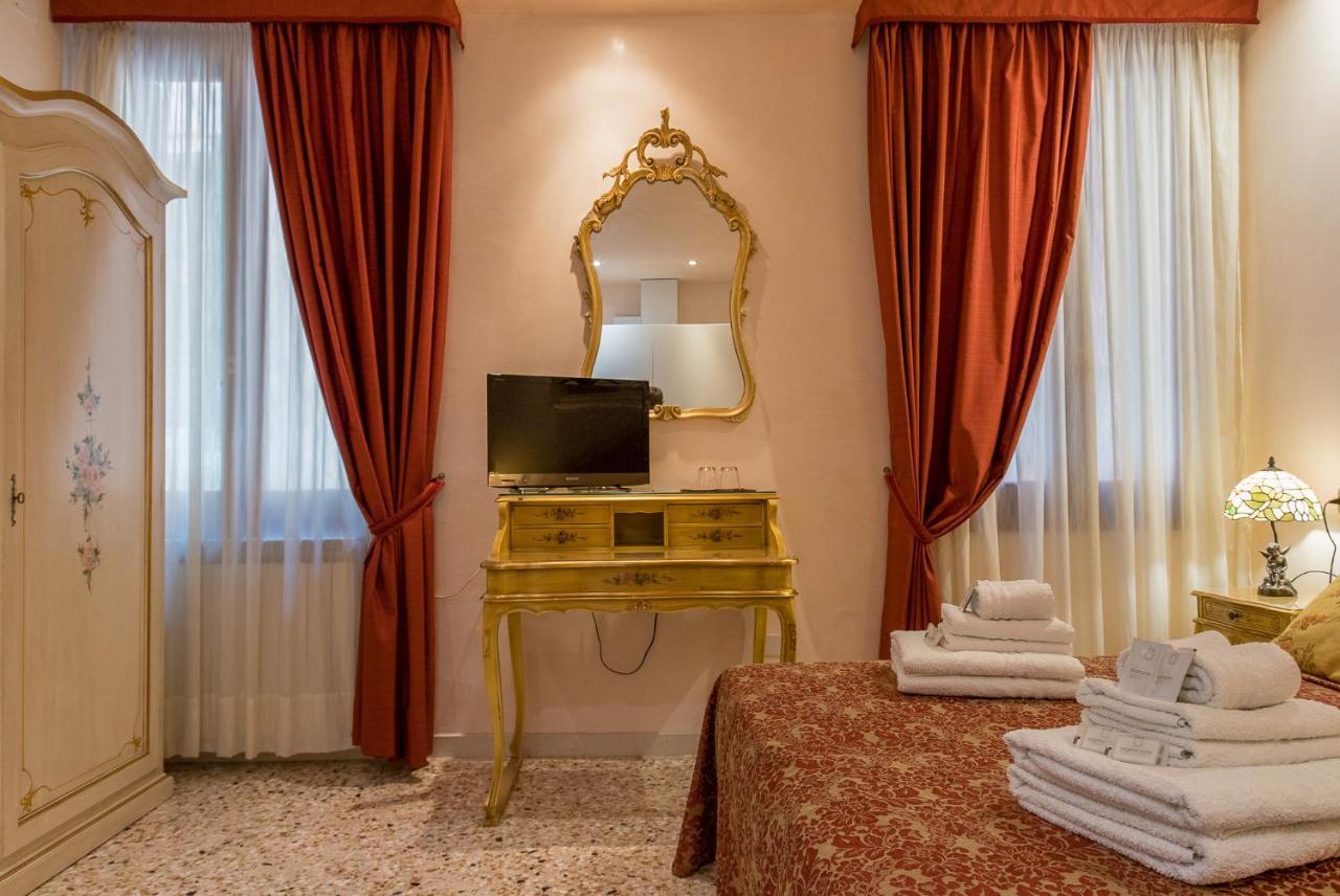 ונציה Angeles Inn מראה חיצוני תמונה
